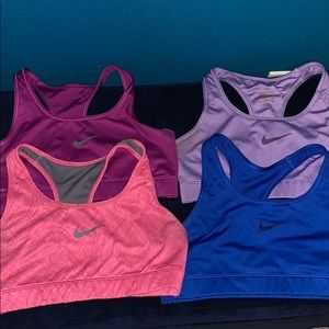 Nike sports bras lot of four size Medium